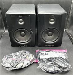 PAIR OF M-AUDIO BX5 D2 POWERED STUDIO MONITOR SPEAKERS BLACK